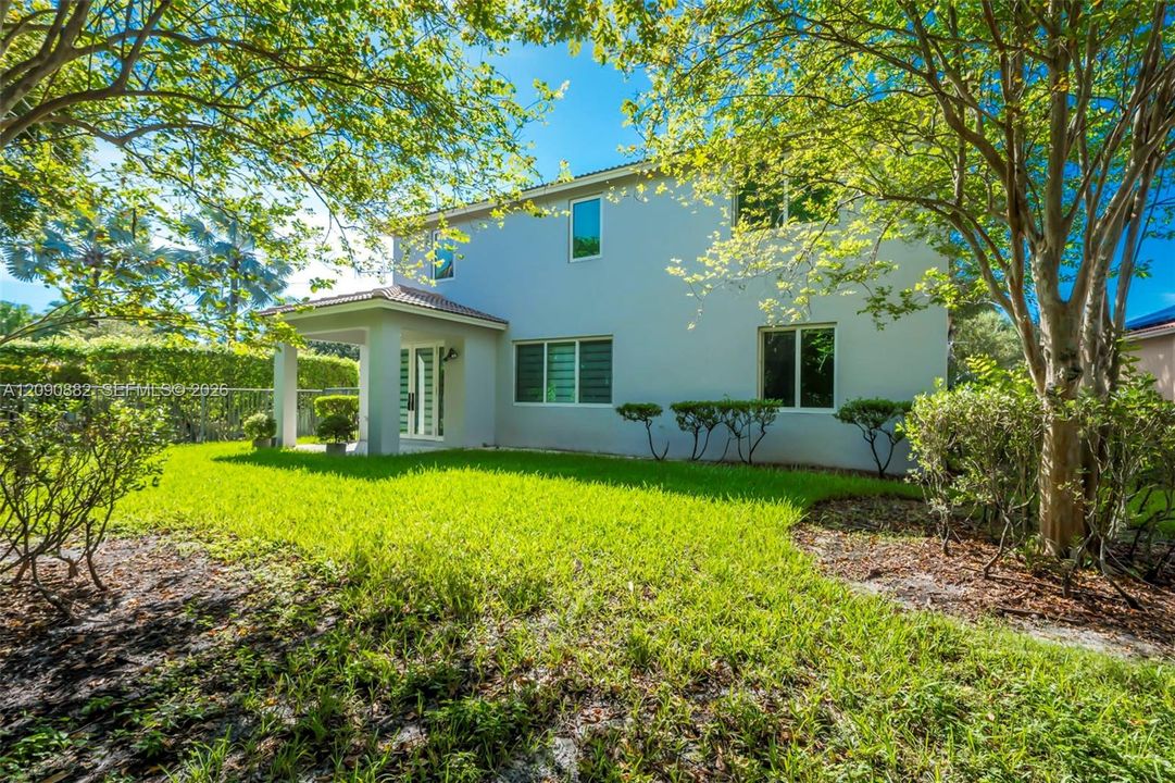 For Sale: $1,080,000 (4 beds, 3 baths, 2731 Square Feet)