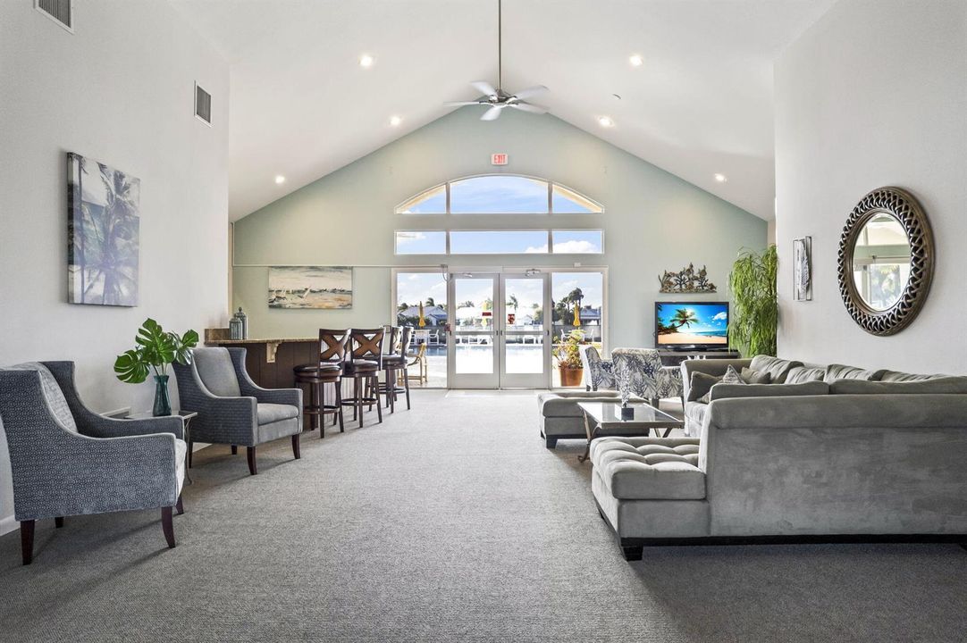CLUBHOUSE