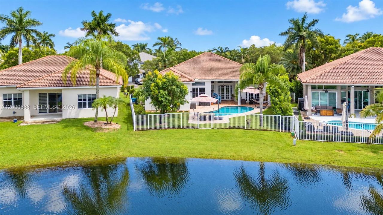 На продажу: $1,449,000 (5 спален, 3 ванн, 3051 Квадратных фут)