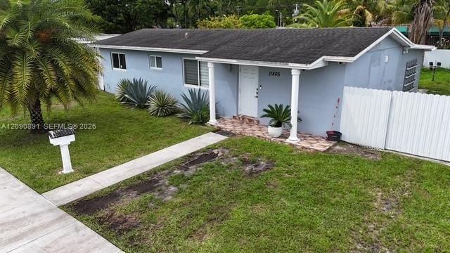 For Rent: $2,800 (2 beds, 1 baths, 1012 Square Feet)