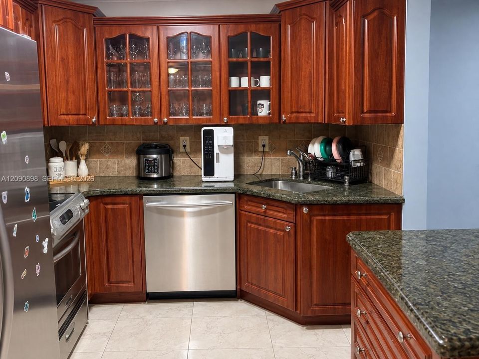 En Renta: $1,600 (1 camas, 1 baños, 717 Pies cuadrados)