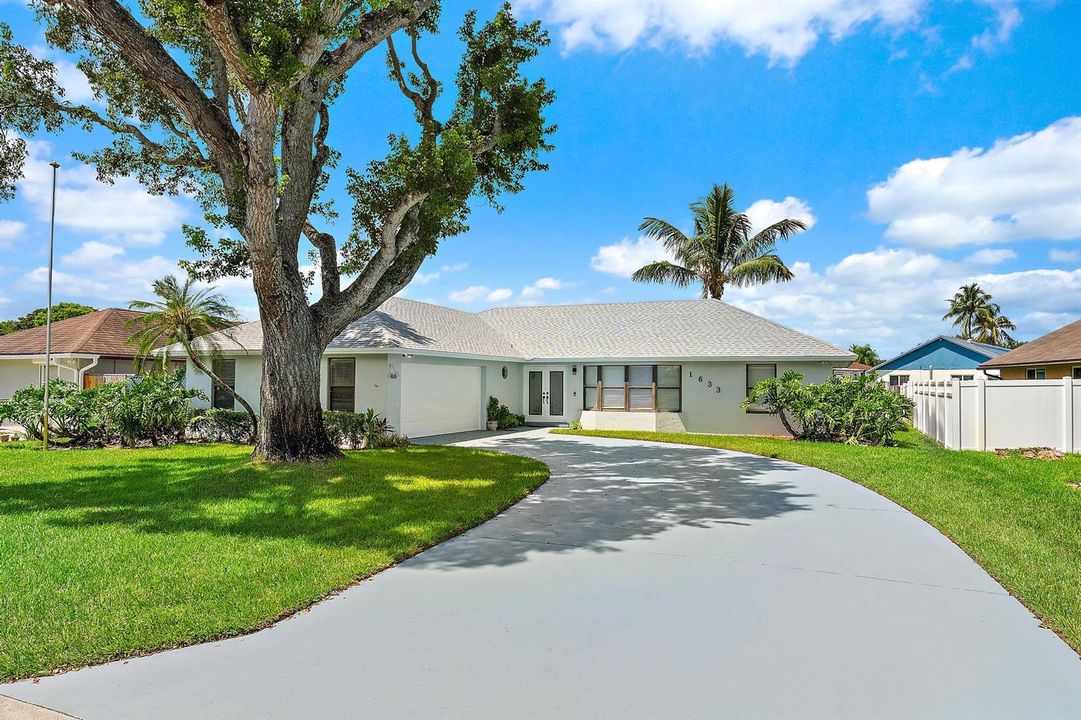 1633 Woods Bend Rd-1