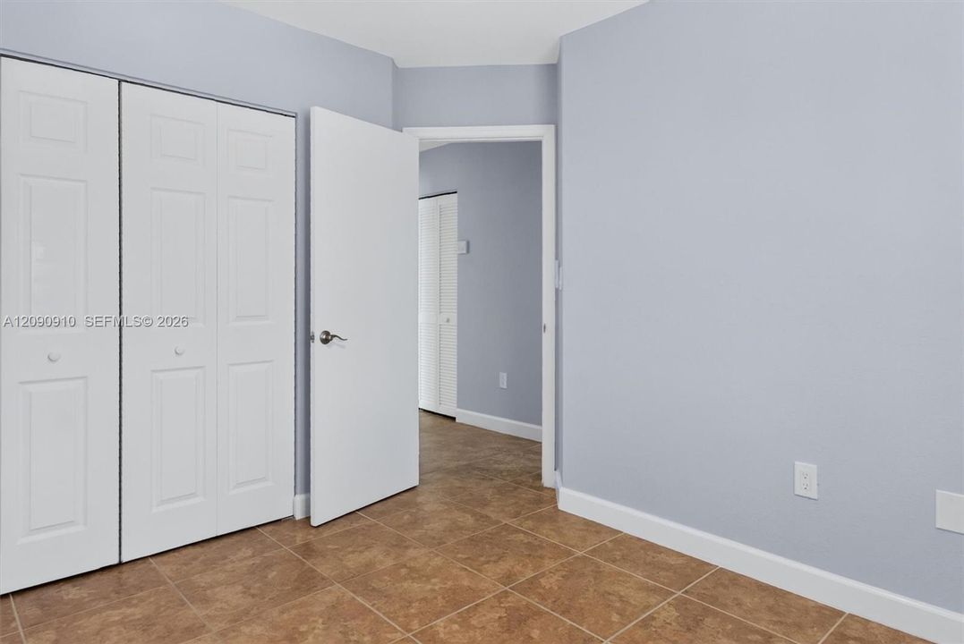 For Rent: $3,500 (3 beds, 2 baths, 1593 Square Feet)