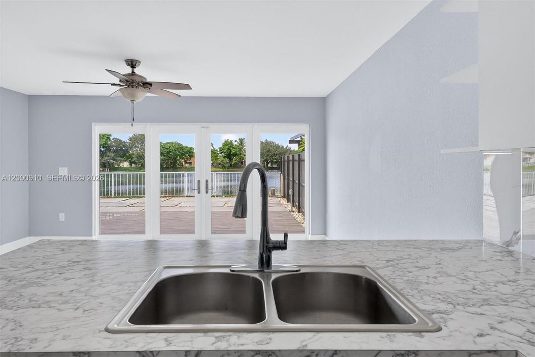 For Rent: $3,500 (3 beds, 2 baths, 1593 Square Feet)