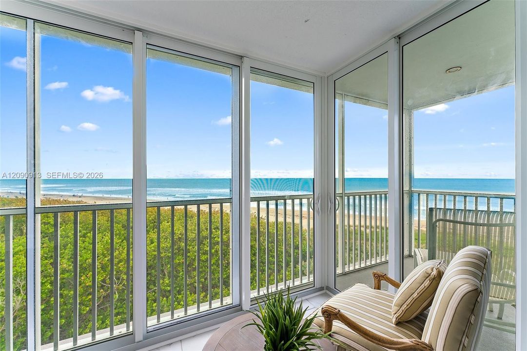 For Rent: $5,000 (2 beds, 2 baths, 1200 Square Feet)