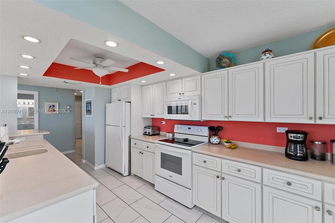 For Rent: $5,000 (2 beds, 2 baths, 1200 Square Feet)