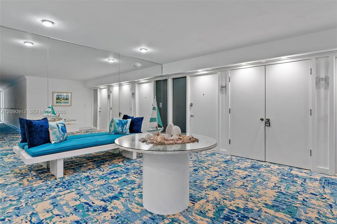 For Rent: $5,000 (2 beds, 2 baths, 1200 Square Feet)