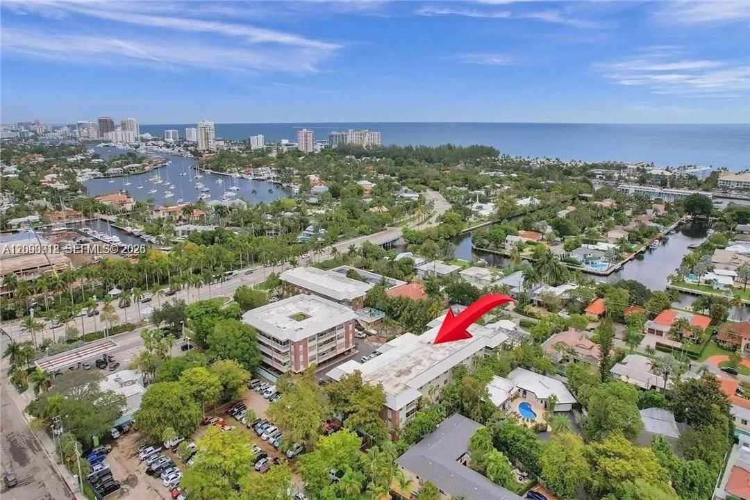 For Sale: $157,800 (1 beds, 1 baths, 685 Square Feet)