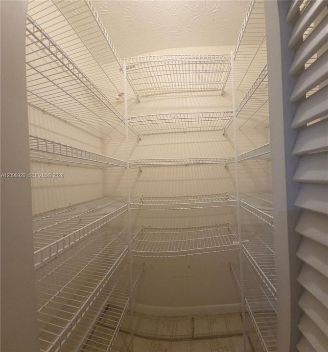 В аренду: $2,500 (1 спален, 1 ванн, 530 Квадратных фут)