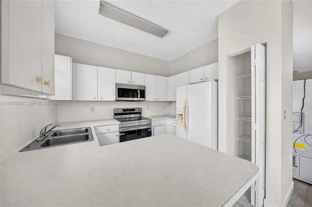 En Venta: $259,000 (3 camas, 2 baños, 1194 Pies cuadrados)