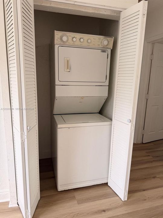 For Sale: $625,000 (0 beds, 0 baths, 1764 Square Feet)
