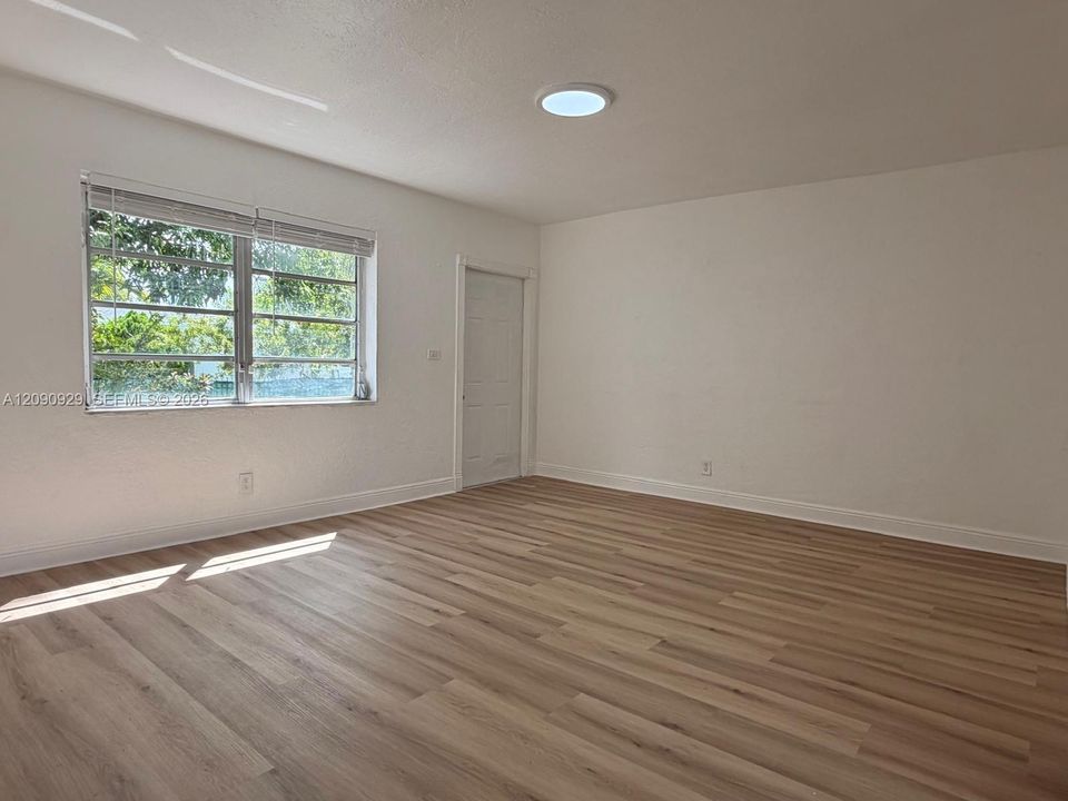For Sale: $625,000 (0 beds, 0 baths, 1764 Square Feet)