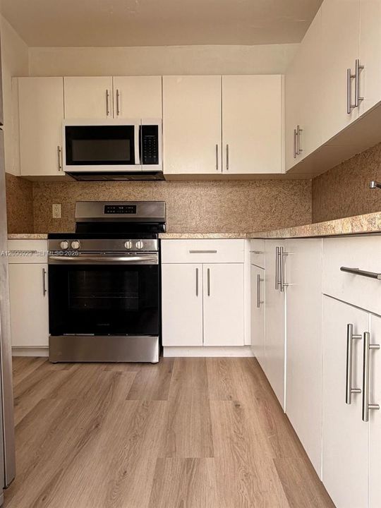 For Sale: $625,000 (0 beds, 0 baths, 1764 Square Feet)