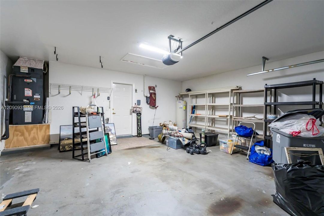 For Sale: $565,000 (3 beds, 2 baths, 2099 Square Feet)