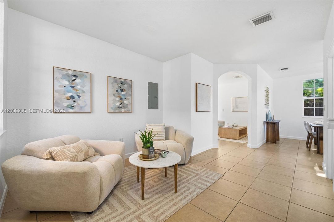 En Venta: $350,000 (3 camas, 2 baños, 1523 Pies cuadrados)