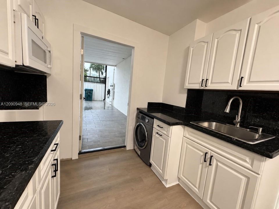 For Sale: $720,000 (5 beds, 4 baths, 0 Square Feet)