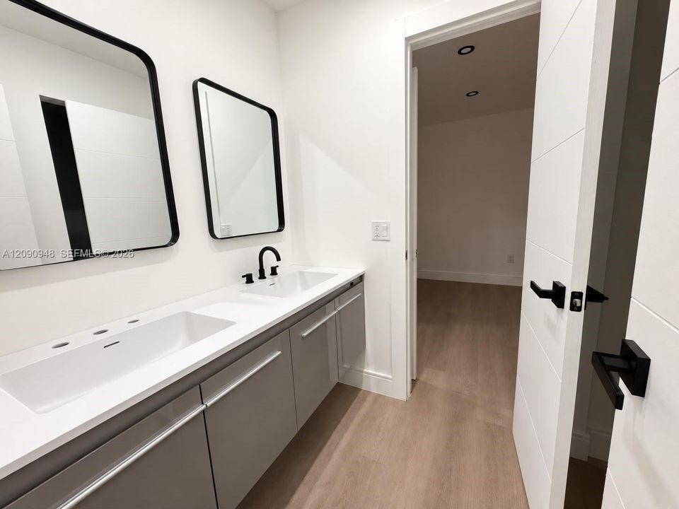 For Sale: $720,000 (5 beds, 4 baths, 0 Square Feet)