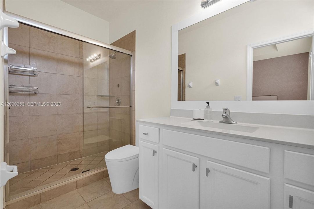For Sale: $465,000 (2 beds, 2 baths, 1441 Square Feet)