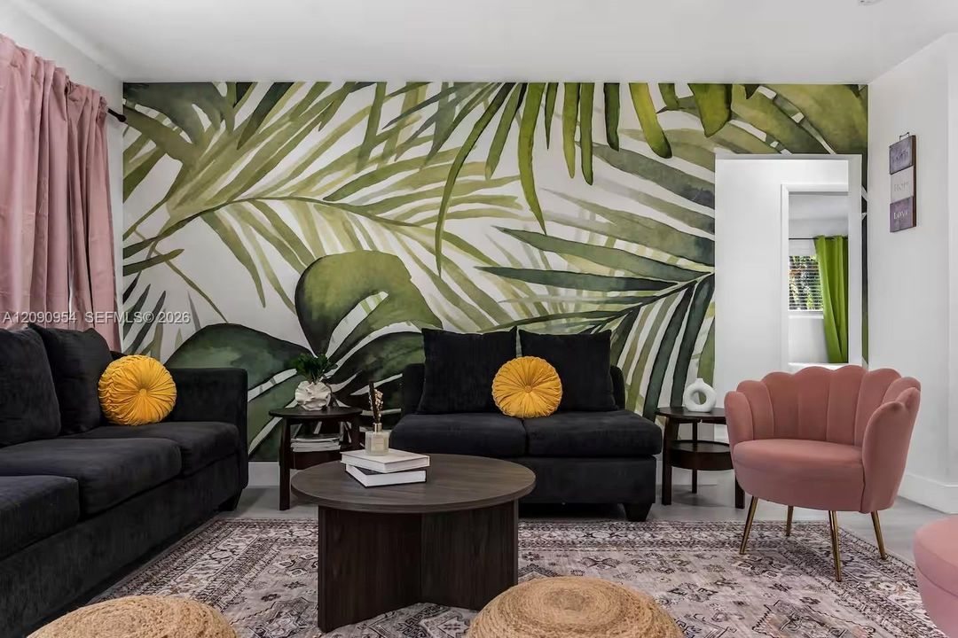 En Renta: $7,500 (4 camas, 3 baños, 1933 Pies cuadrados)