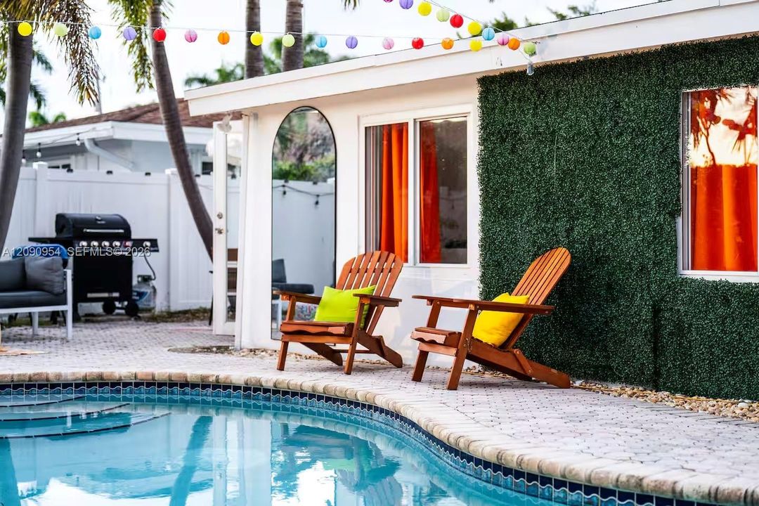 En Renta: $7,500 (4 camas, 3 baños, 1933 Pies cuadrados)