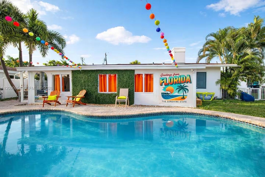 En Renta: $7,500 (4 camas, 3 baños, 1933 Pies cuadrados)