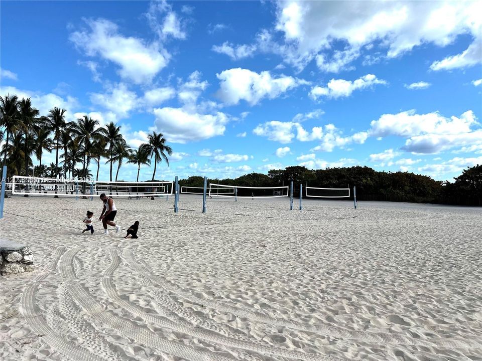 For Rent: $2,250 (12 beds, 12 baths, 820 Square Feet)