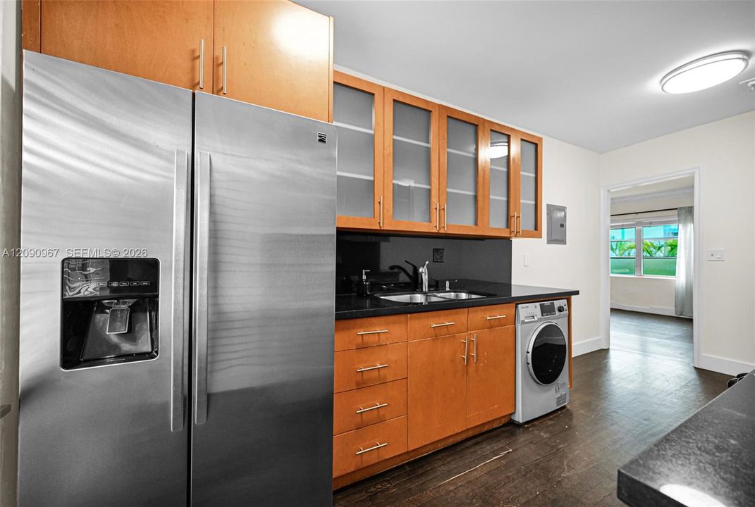 En Venta: $430,000 (2 camas, 2 baños, 1130 Pies cuadrados)