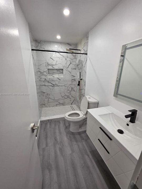 En Renta: $3,500 (4 camas, 4 baños, 2332 Pies cuadrados)