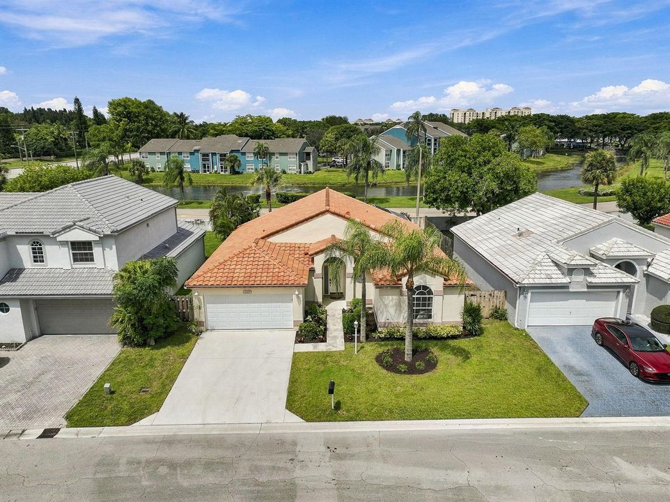 CURB APPEAL
