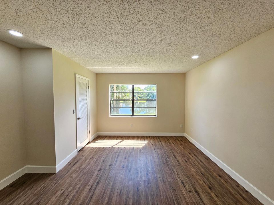 Bedroom 1 (3)