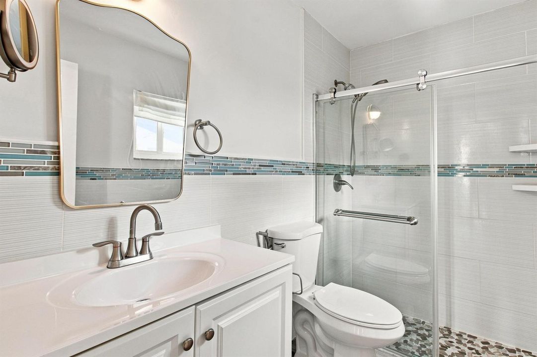 15-web-or-mls-3130-n-72nd-terrace