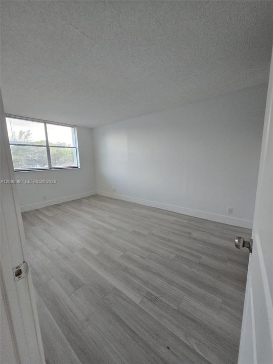 В аренду: $1,500 (1 спален, 1 ванн, 606 Квадратных фут)