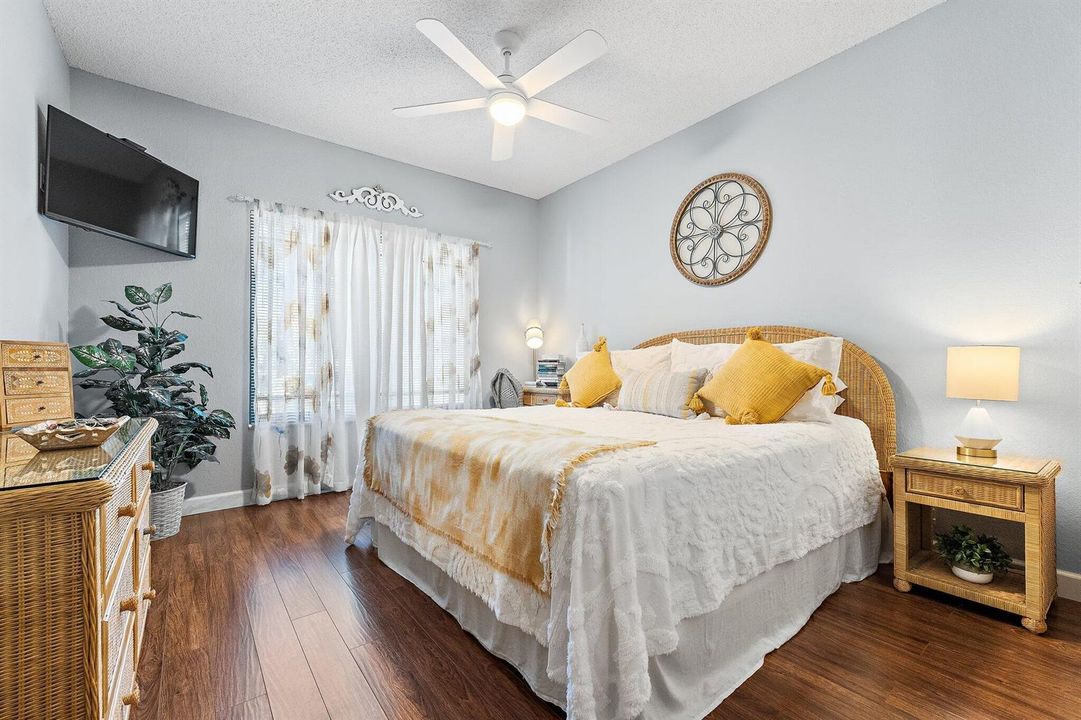 025-2810GrandePkwy-107-PalmBeachGardens-