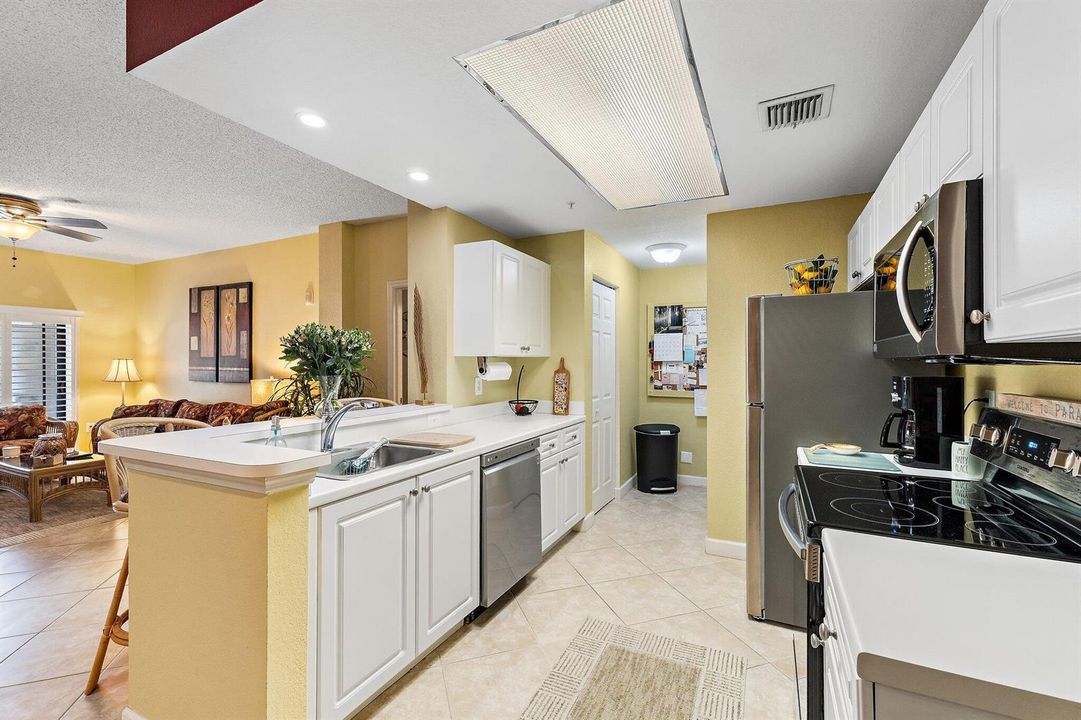 011-2810GrandePkwy-107-PalmBeachGardens-