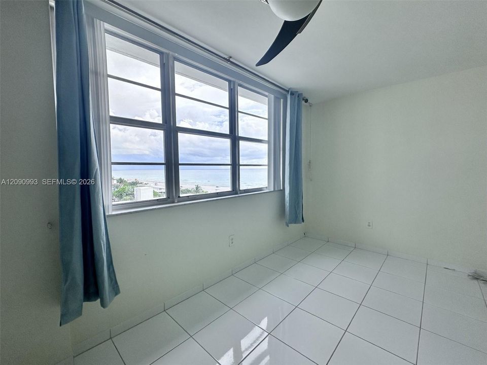 For Rent: $4,000 (2 beds, 2 baths, 1323 Square Feet)
