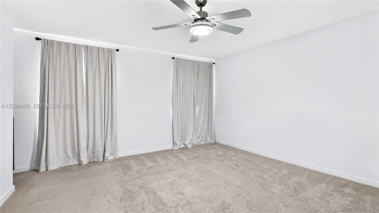 For Rent: $2,900 (3 beds, 2 baths, 1542 Square Feet)