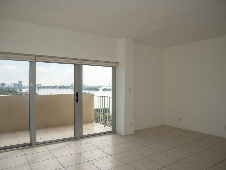 В аренду: $2,900 (2 спален, 2 ванн, 1104 Квадратных фут)