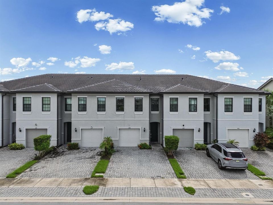 4488 E Appleton Cir -48
