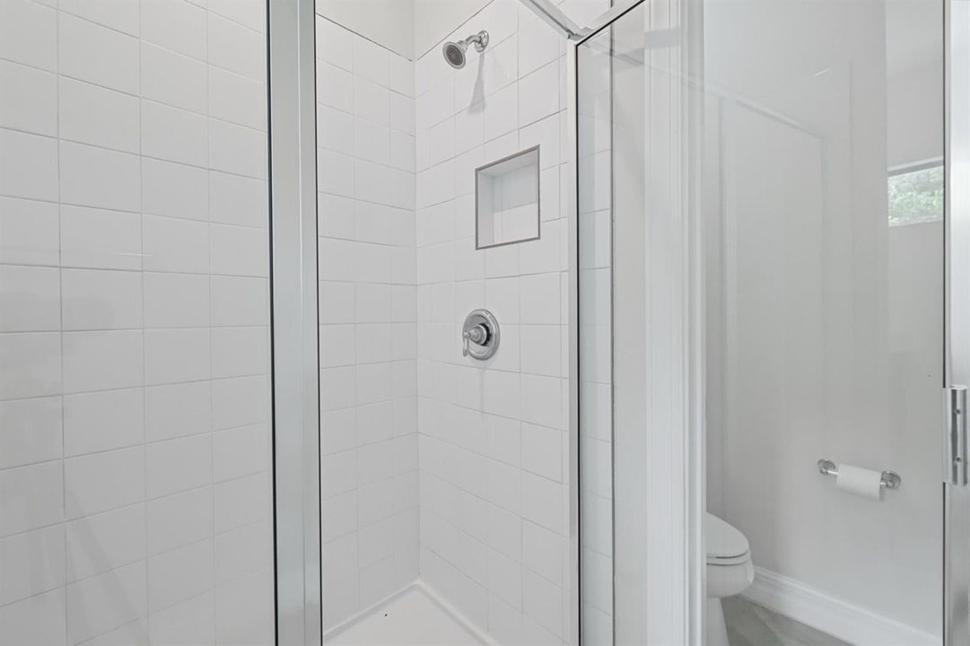 4488 E Appleton Cir -23