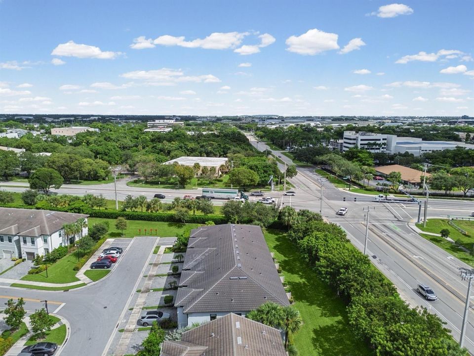 4488 E Appleton Cir -51