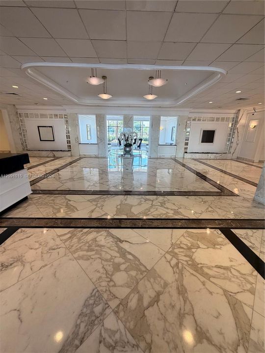 For Rent: $3,700 (2 beds, 2 baths, 1030 Square Feet)