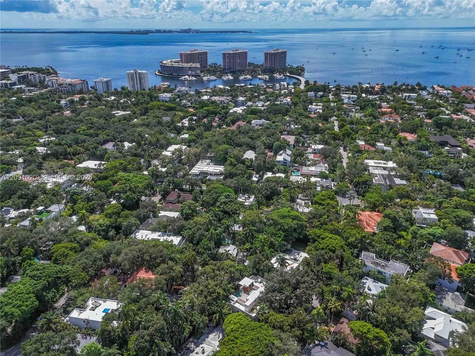 En Venta: $5,999,000 (5 camas, 4 baños, 4478 Pies cuadrados)
