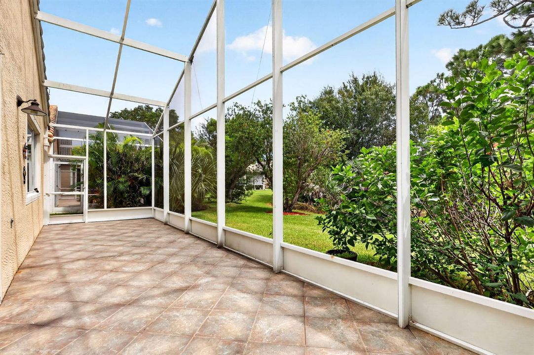 Lanai 1