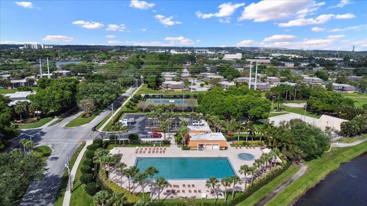 Amenity_Area_2_Aerial_Overview