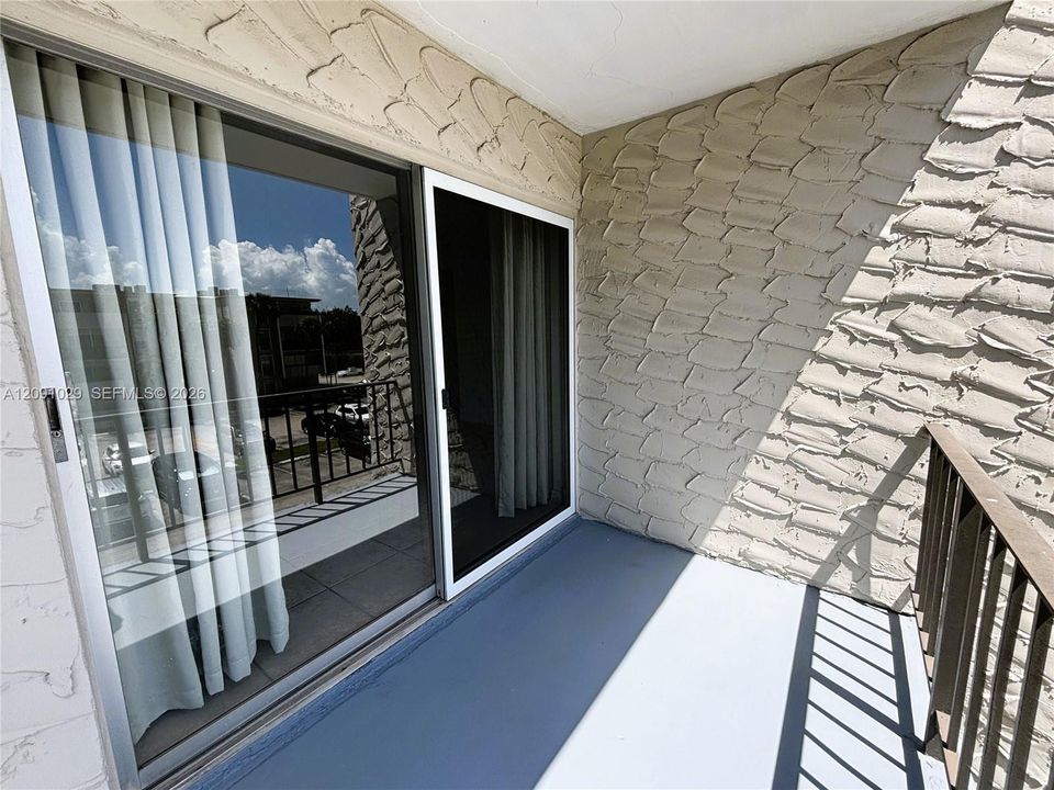 En Venta: $262,500 (1 camas, 1 baños, 904 Pies cuadrados)