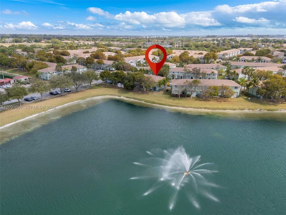 For Rent: $2,900 (3 beds, 3 baths, 1423 Square Feet)