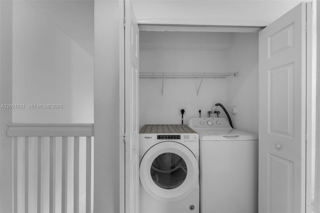 For Rent: $2,900 (3 beds, 3 baths, 1423 Square Feet)