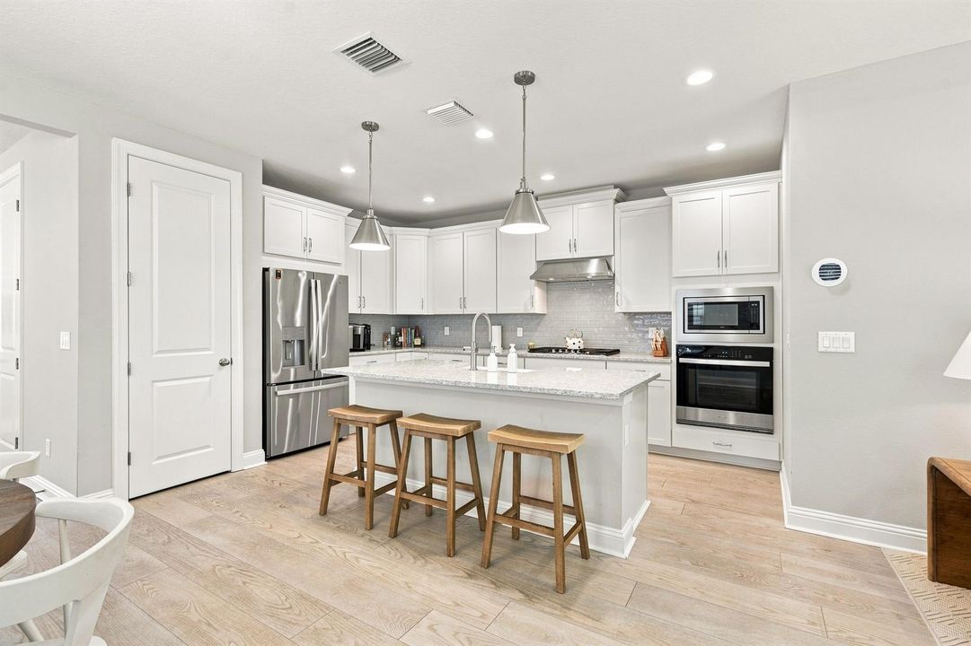 011 - kitchen 1