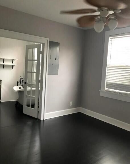 10 - master bedroom