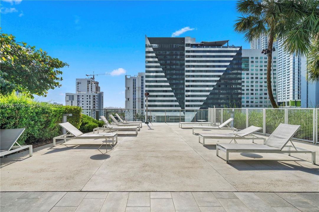 En Venta: $890,000 (2 camas, 2 baños, 1238 Pies cuadrados)